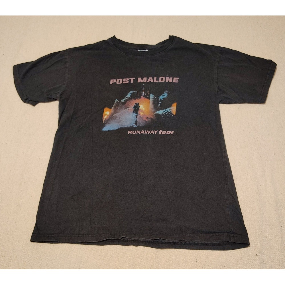 Post Malone Runaway Tour 2020 Graphic T-Shirt Mens Small Black Swae Lee Tyla